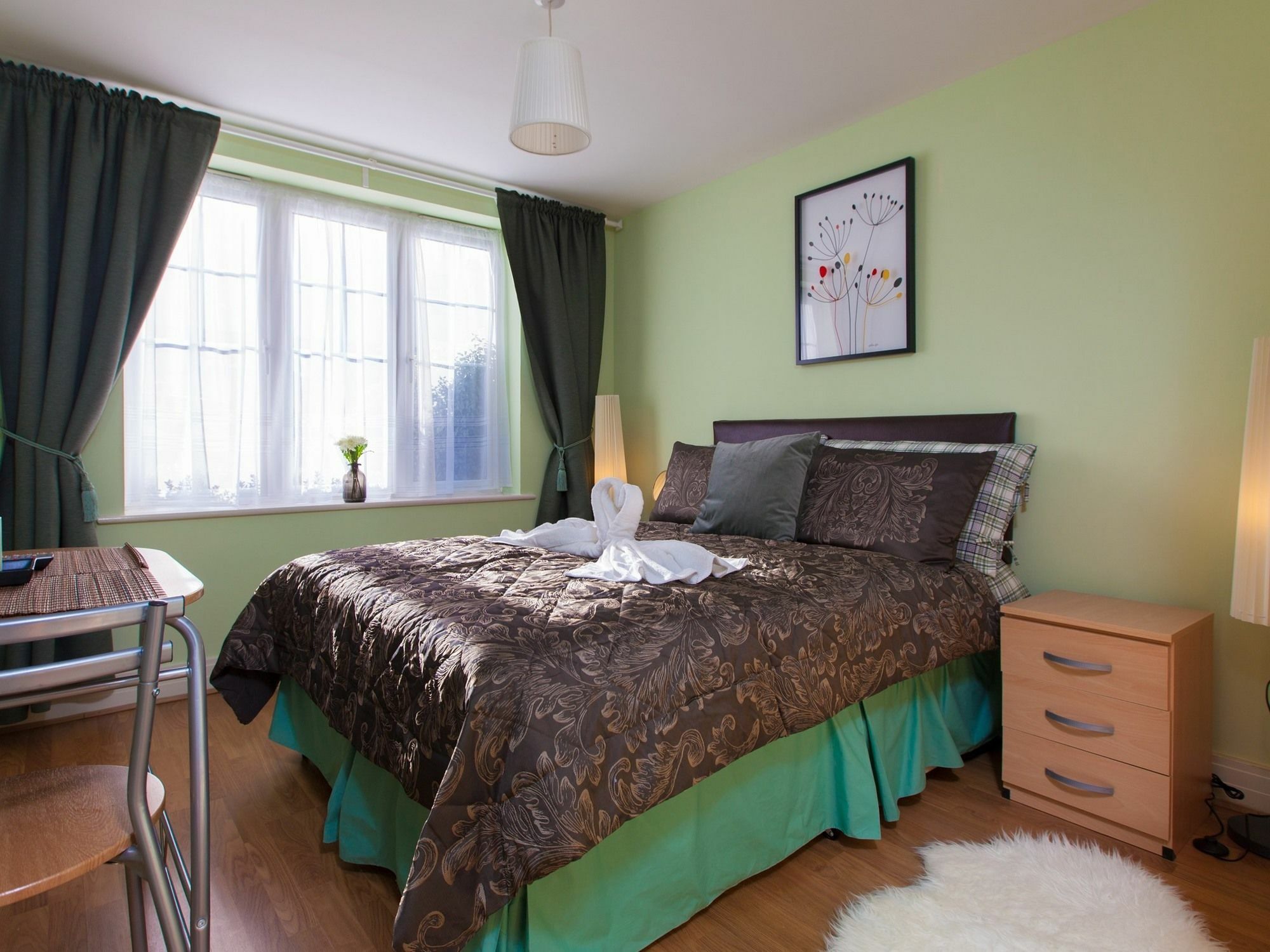 Harrow Private Rooms ภายนอก รูปภาพ
